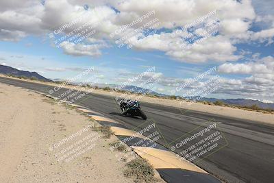 media/Nov-16-2025-Race Pace (Sun) [[8c5fa54630]]/Verified Riders/6-Turn 10 Inside (1145am)/